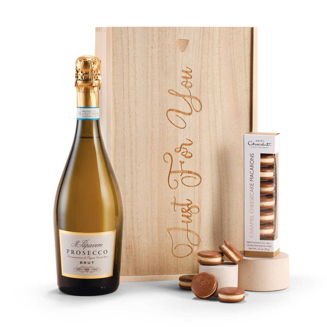 Hotel Chocolat Macarons & Prosecco Gift Set